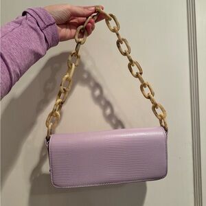 NWOT CHIC LILAC CHAIN SHOULDER PURSE